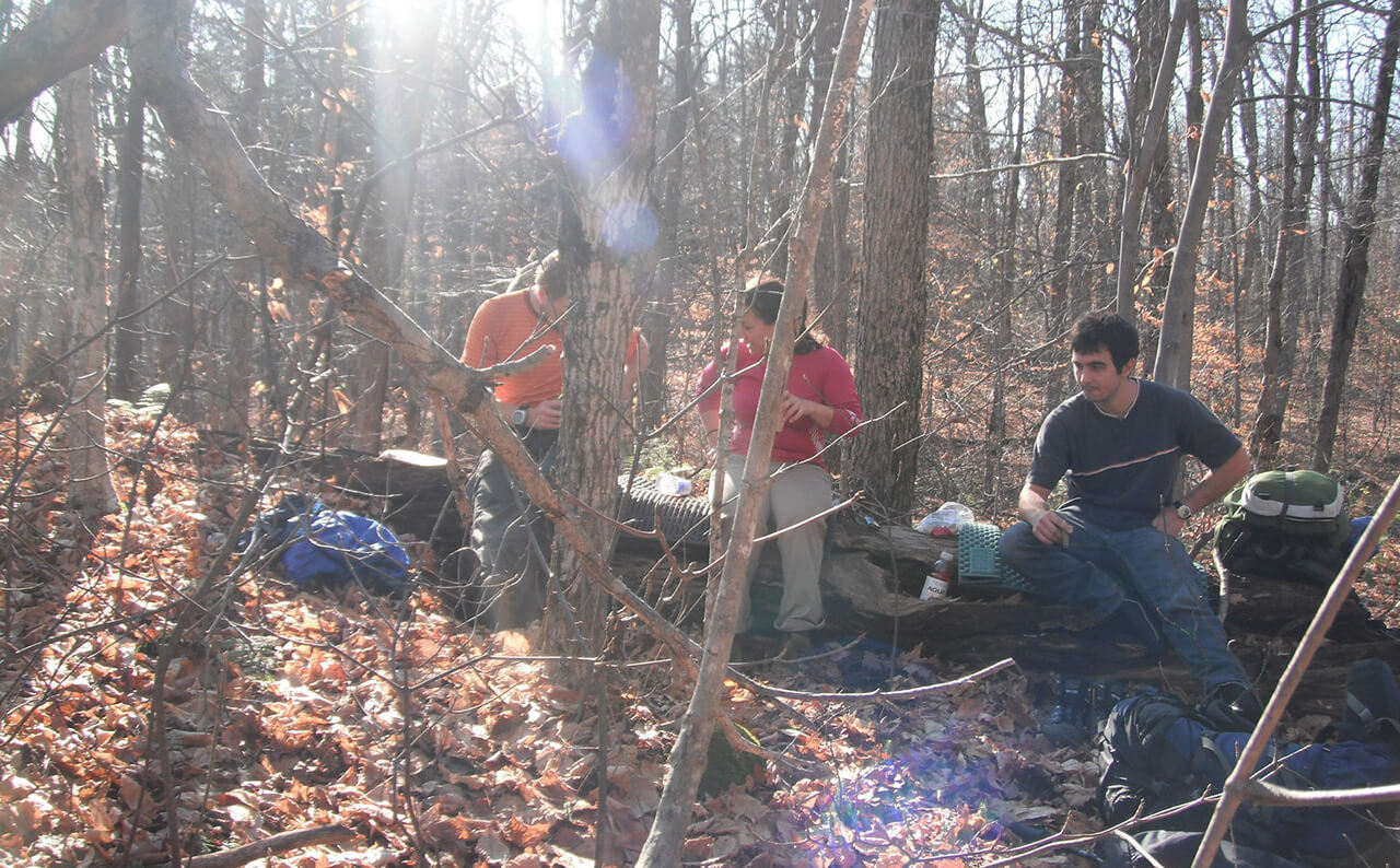 5 Dangerous Things You Can't Do On Hiking