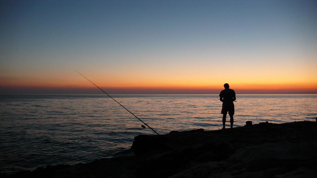 Things to note and prepare for night fishing